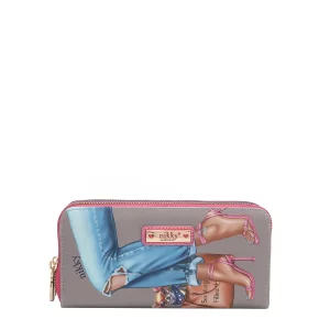 NK20376 ESSENCE OF YOU